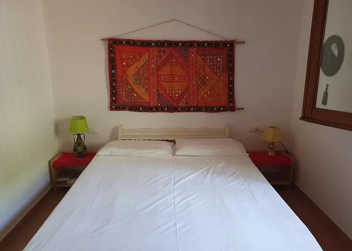 Ferienhaus Porto Pineto Indipendente 100 Mt Dal Mare Iunp7395
